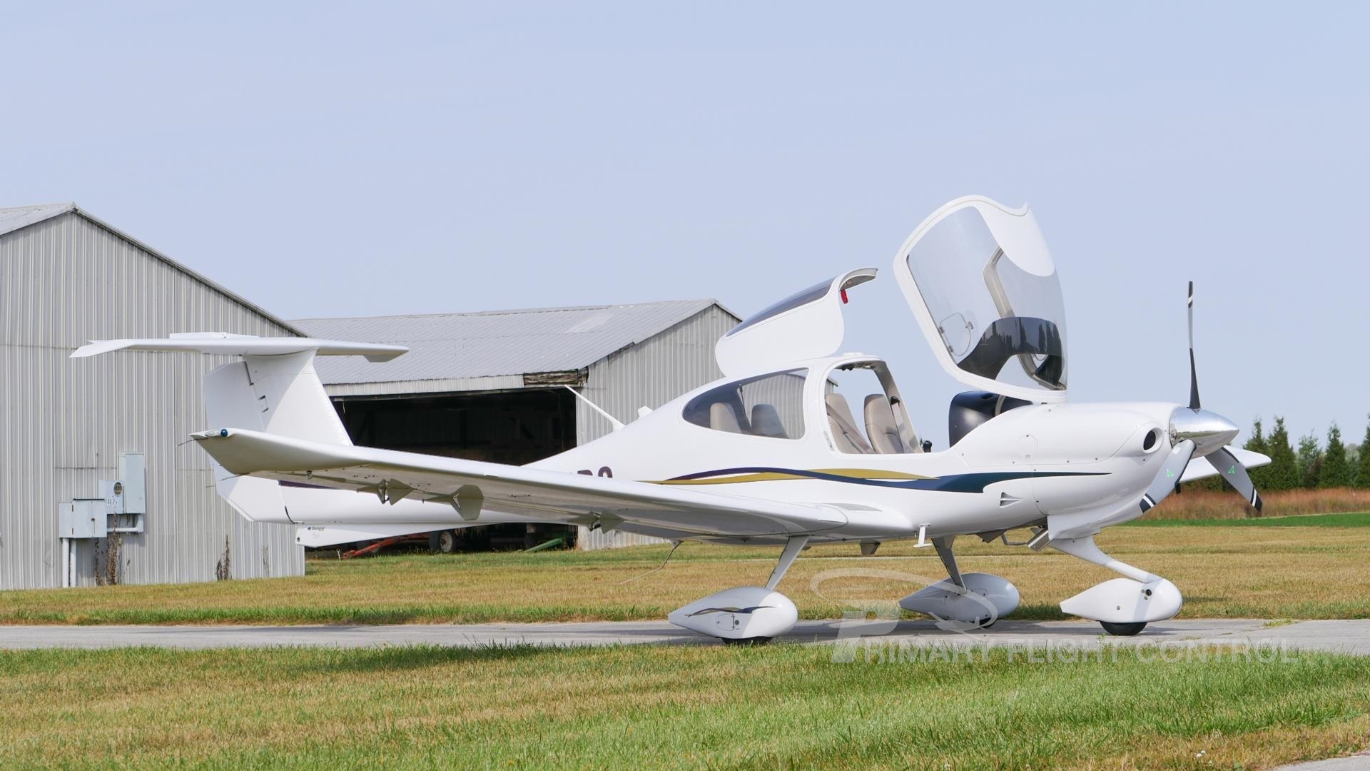 Airplane For Sale 2007 Diamond DA40 XL Diamond Star